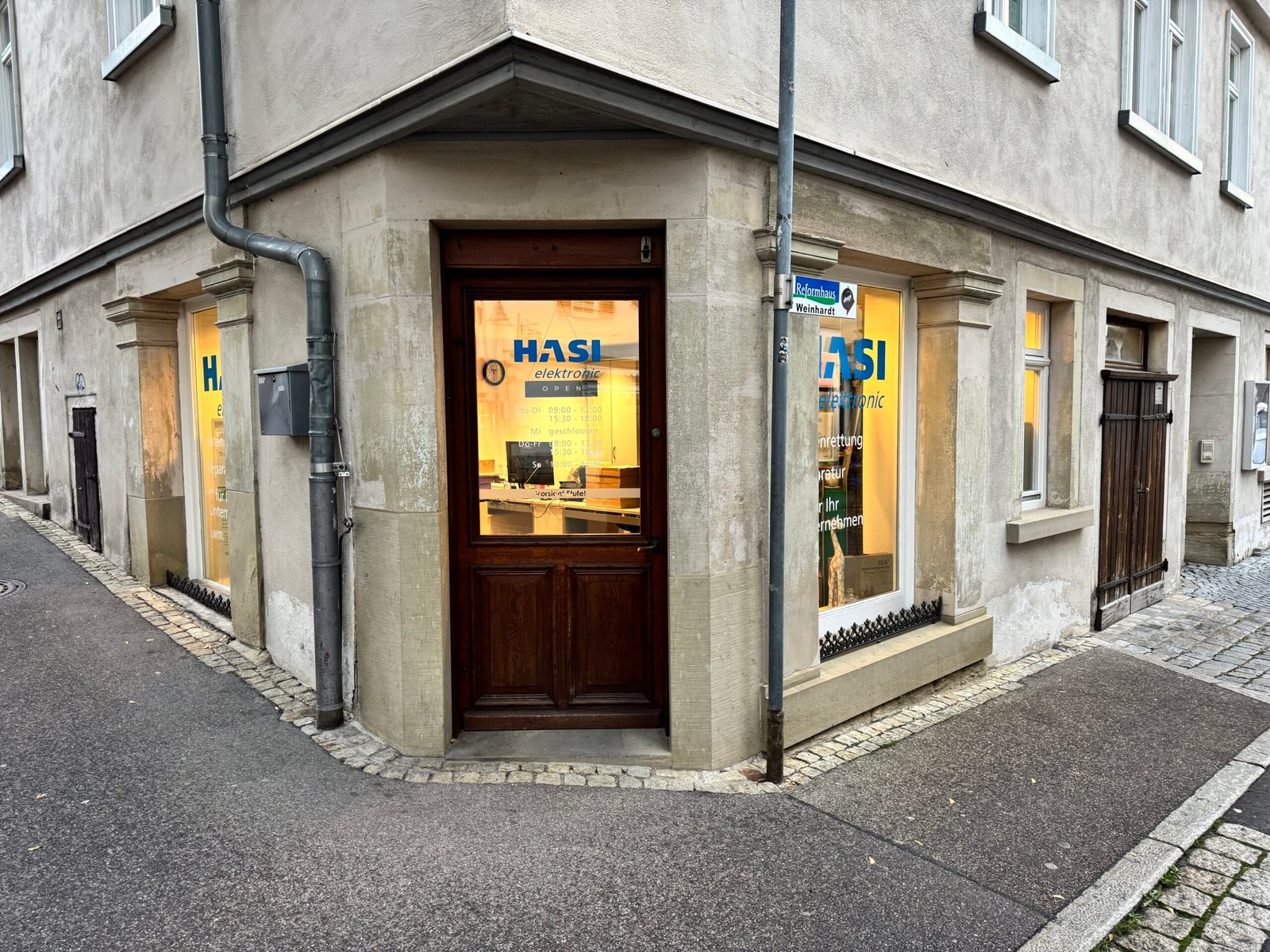 Hasi Elektronic Ladengeschäft